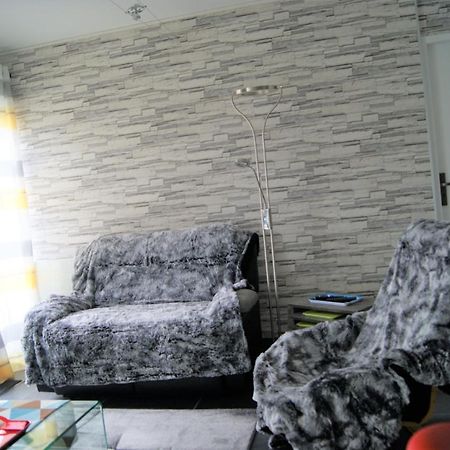 شقة Victoria-T2-41M2-Balcon, Wifi, Linge, Produits, Menage Inclus رانس المظهر الخارجي الصورة